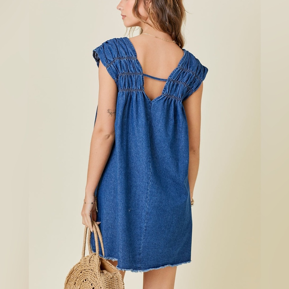 day + moon - Denim Dark Wash V-Neck Frayed Raw Hem Sleeveless Mini Dress Medium